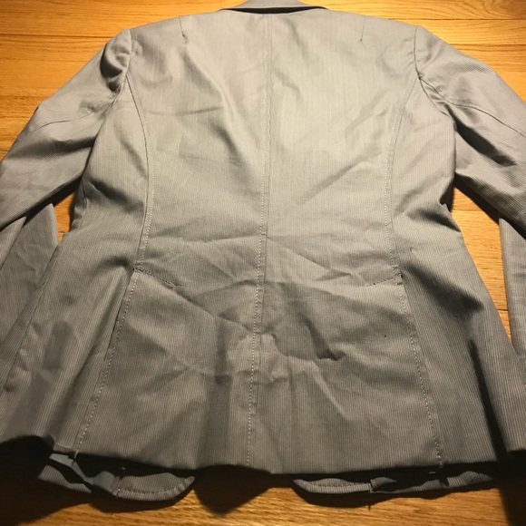 Banana Republic gray striped blazer Petite- Sz 0P - Picture 8 of 8